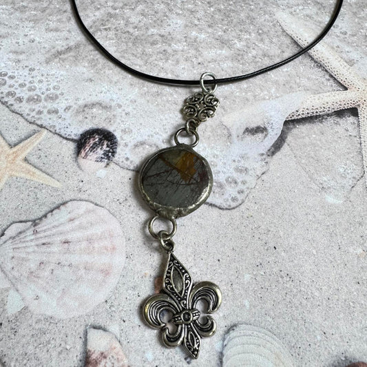 Handmade Natural Stone with Silver Tone Fleur-de-Lis Pendant