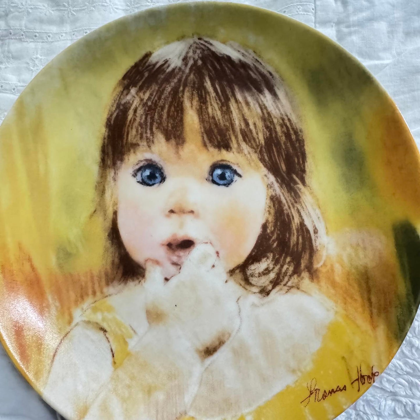 Vintage 1985 Frances Hook Collector Plates - Fascination Series Set of 2