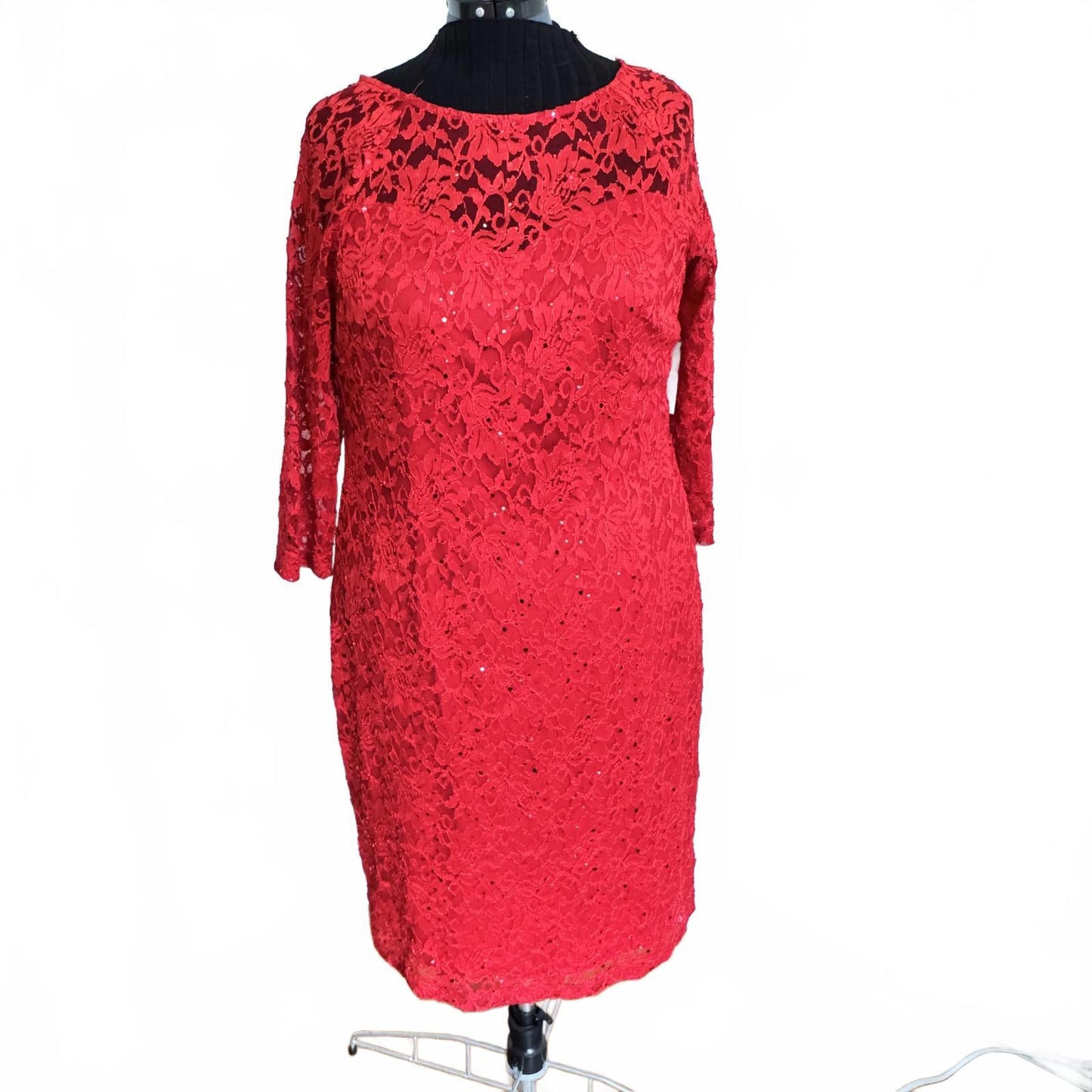 Elegant Red Lace Sparkly Cocktail Dress with 3/4 Lace Sleeves Size XL