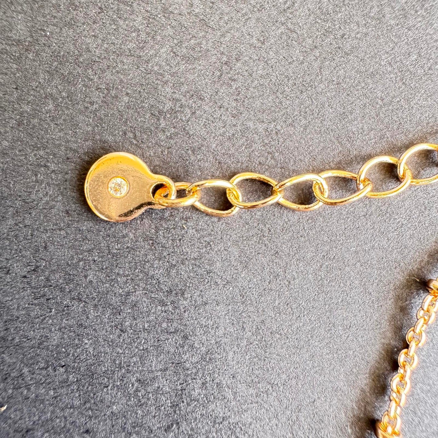 Elegant Gold Tone Monogram K & Star Pendant Necklace