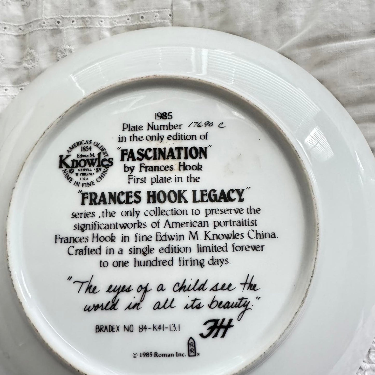 Vintage 1985 Frances Hook Collector Plates - Fascination Series Set of 2