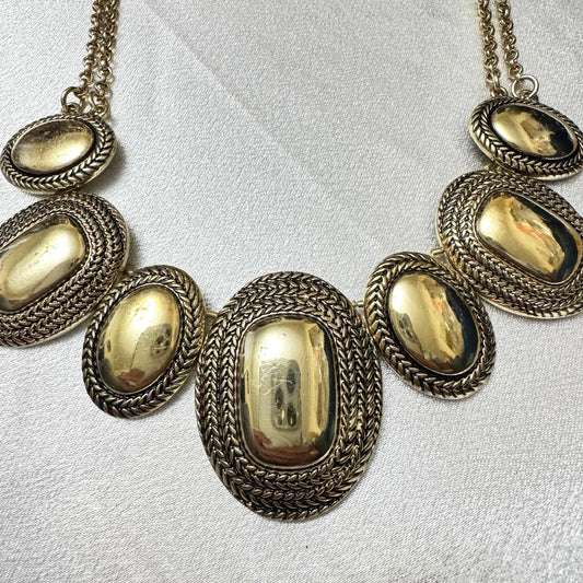 Monet Signed Vintage Gold tone Statement Necklace Classic & Timeless