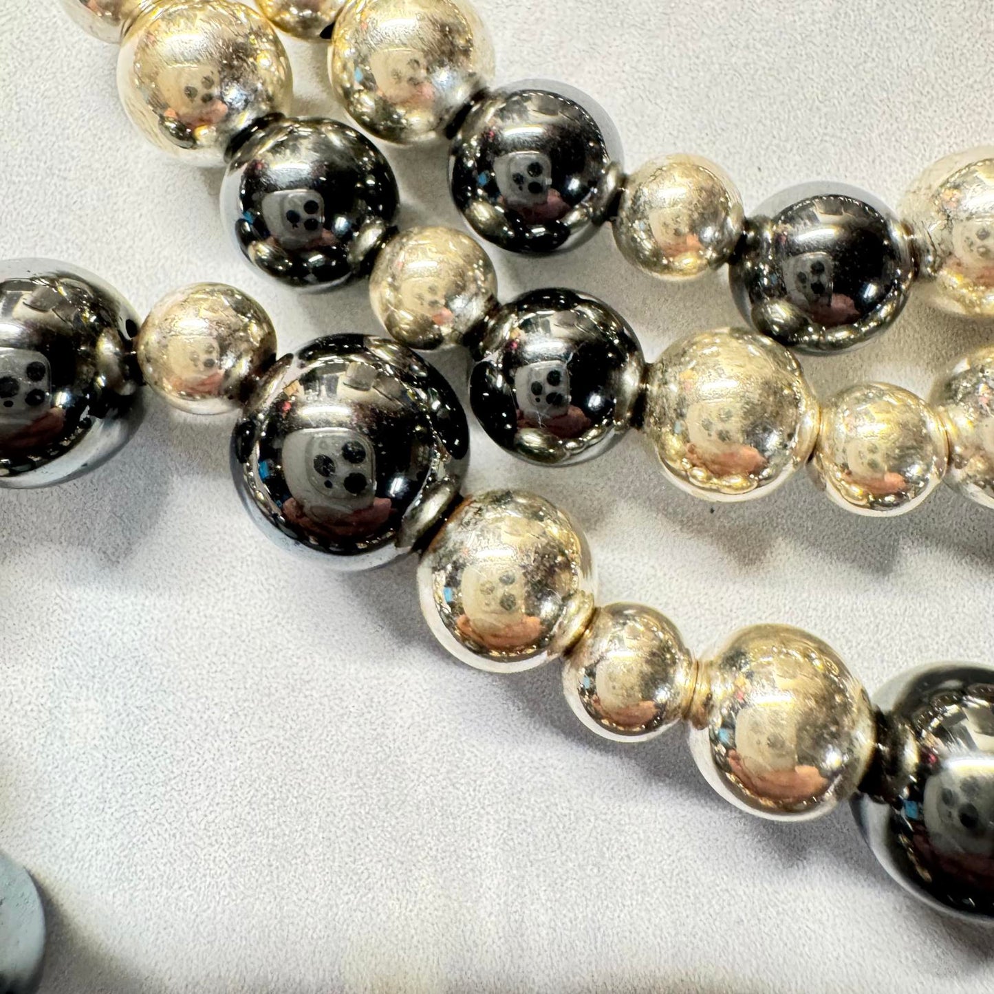 Elegant Faux Black Pearl and Silver Tone Beaded Necklace