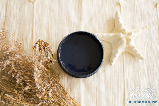 Dixie Belle Silk Mineral Paint – Deep Sea
