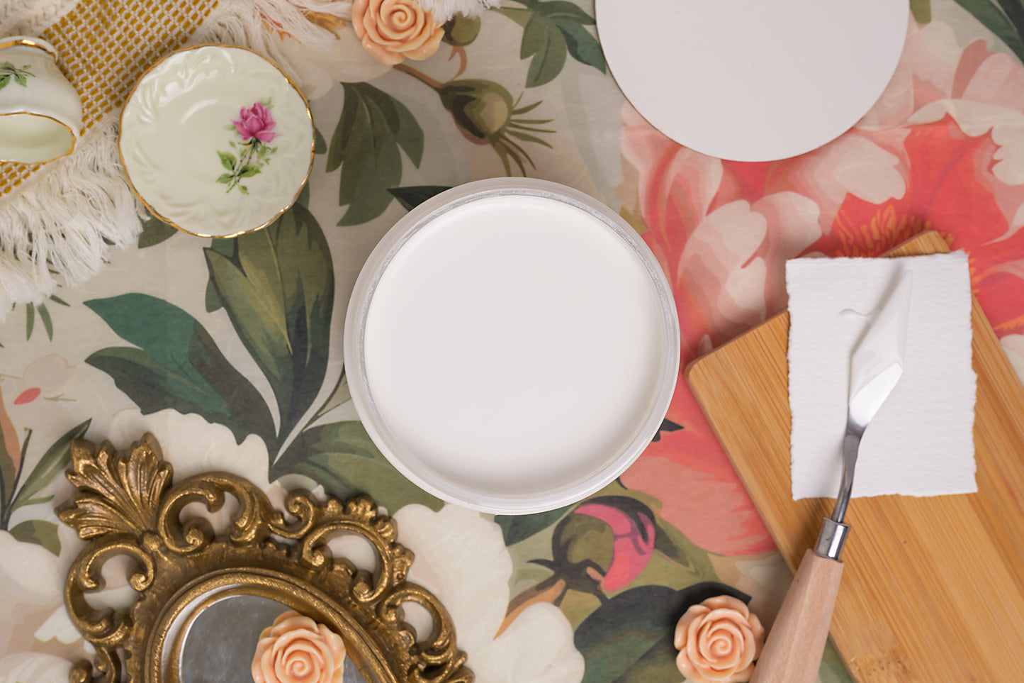 Dixie Belle Silk Mineral Paint – Elderflower