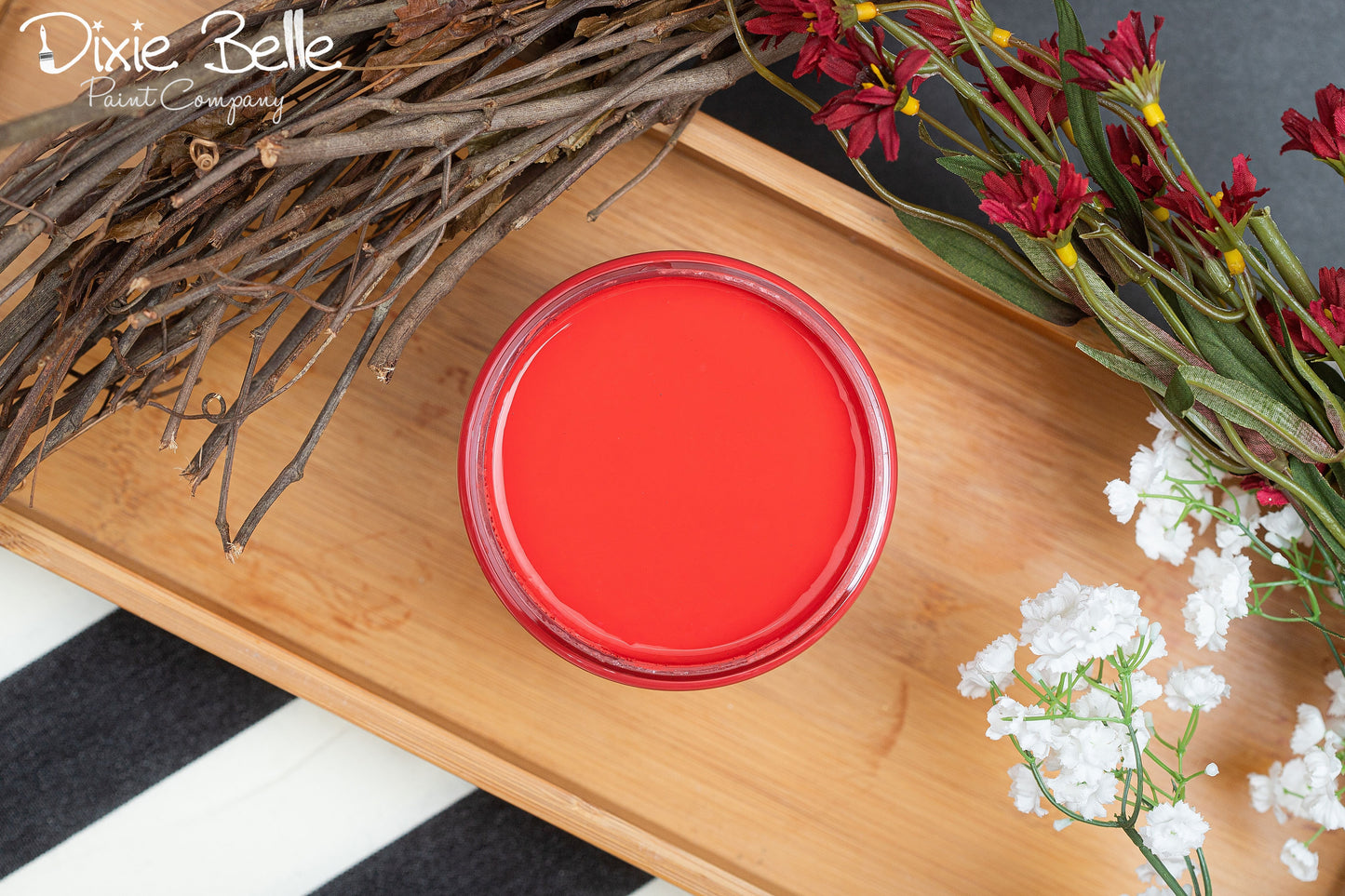 Dixie Belle Chalk Mineral Paint – Honky Tonk Red