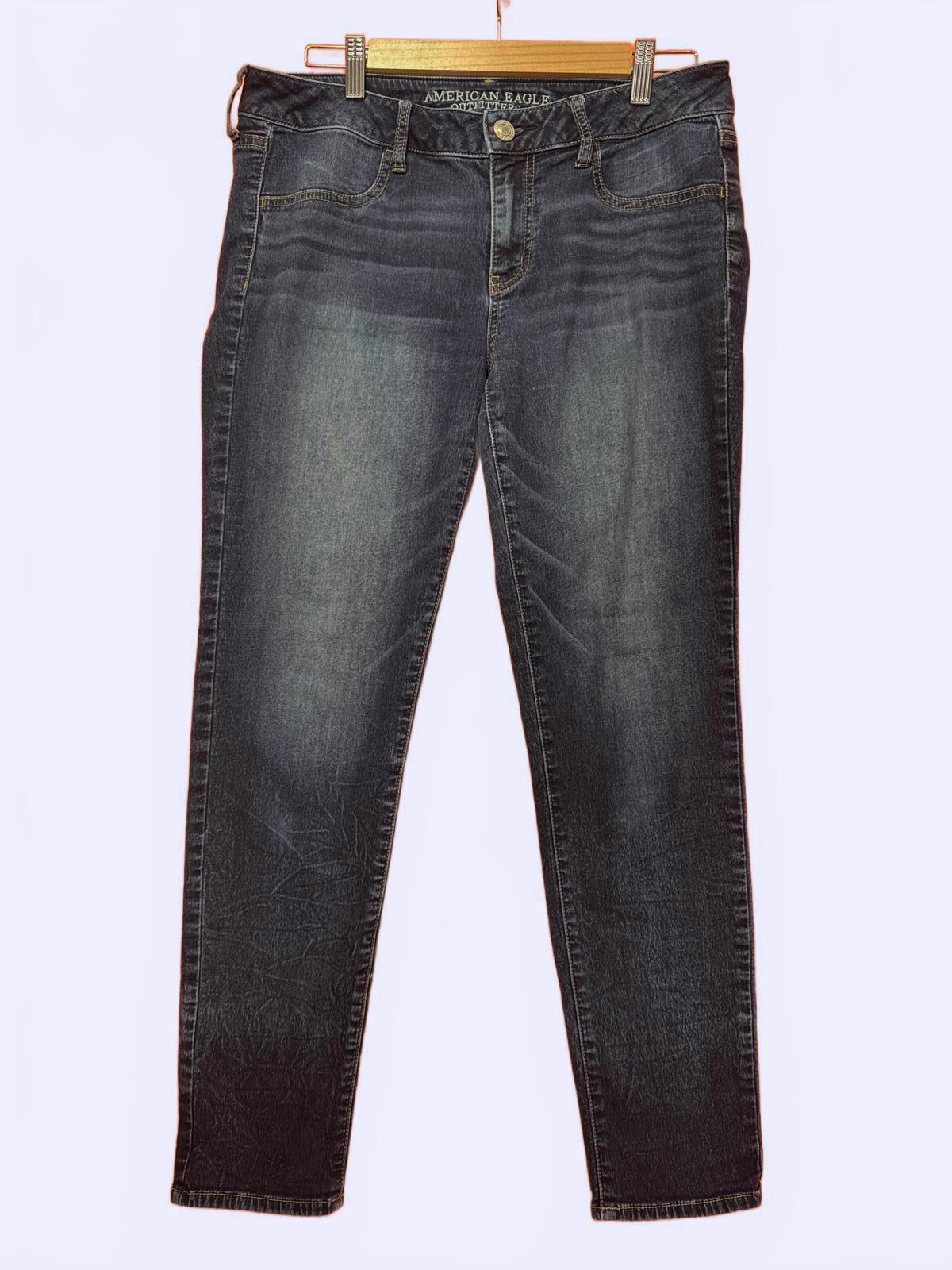 American Eagle Stylish Skinny Jeans Size 12