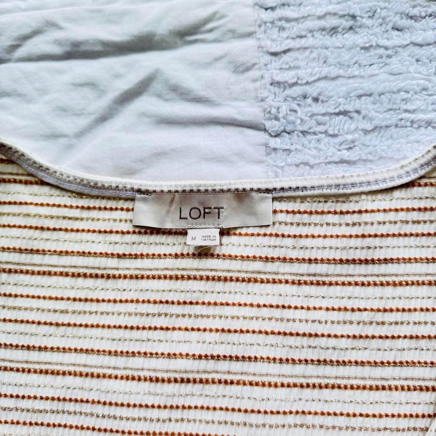 LOFT Square Neck Top Women’s M Beige White Long Sleeve Puff Shoulder Knit