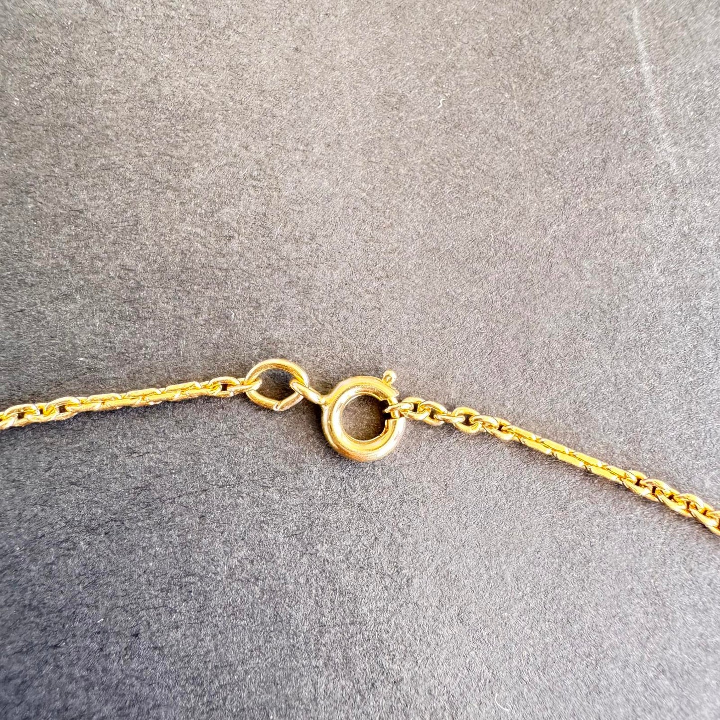 Vintage Avon Gold Tone and Black Pendant Necklace