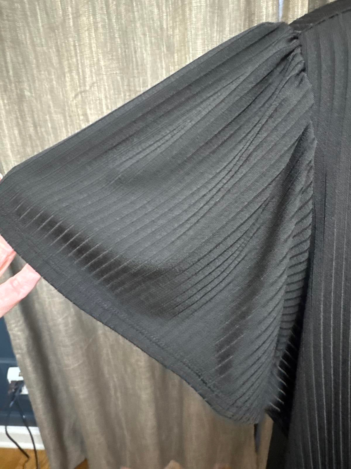 Stylish Ribbed Faux Black Wrap Top 1X