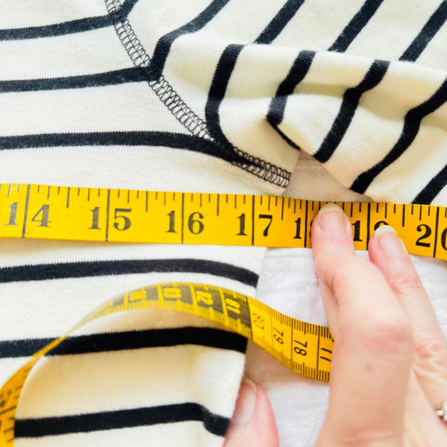 Eddie Bauer Striped Shirt Women’s M White Black 3/4 Sleeve Cotton Henley Tee Top