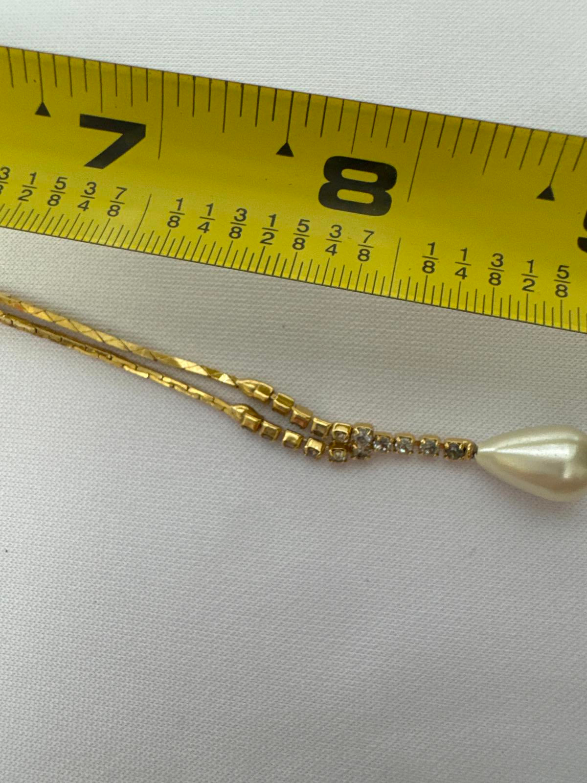 Vintage Gold Tone Y Necklace Faux Pearl Drop Pendant Delicate Chain 16"